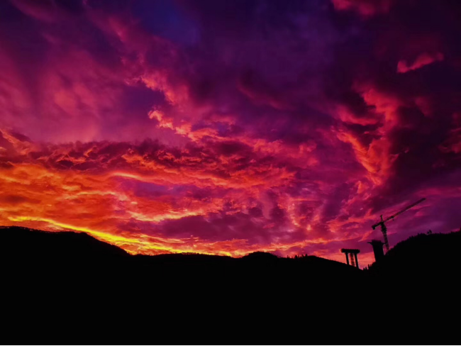 他！一個(gè)月減重40斤！