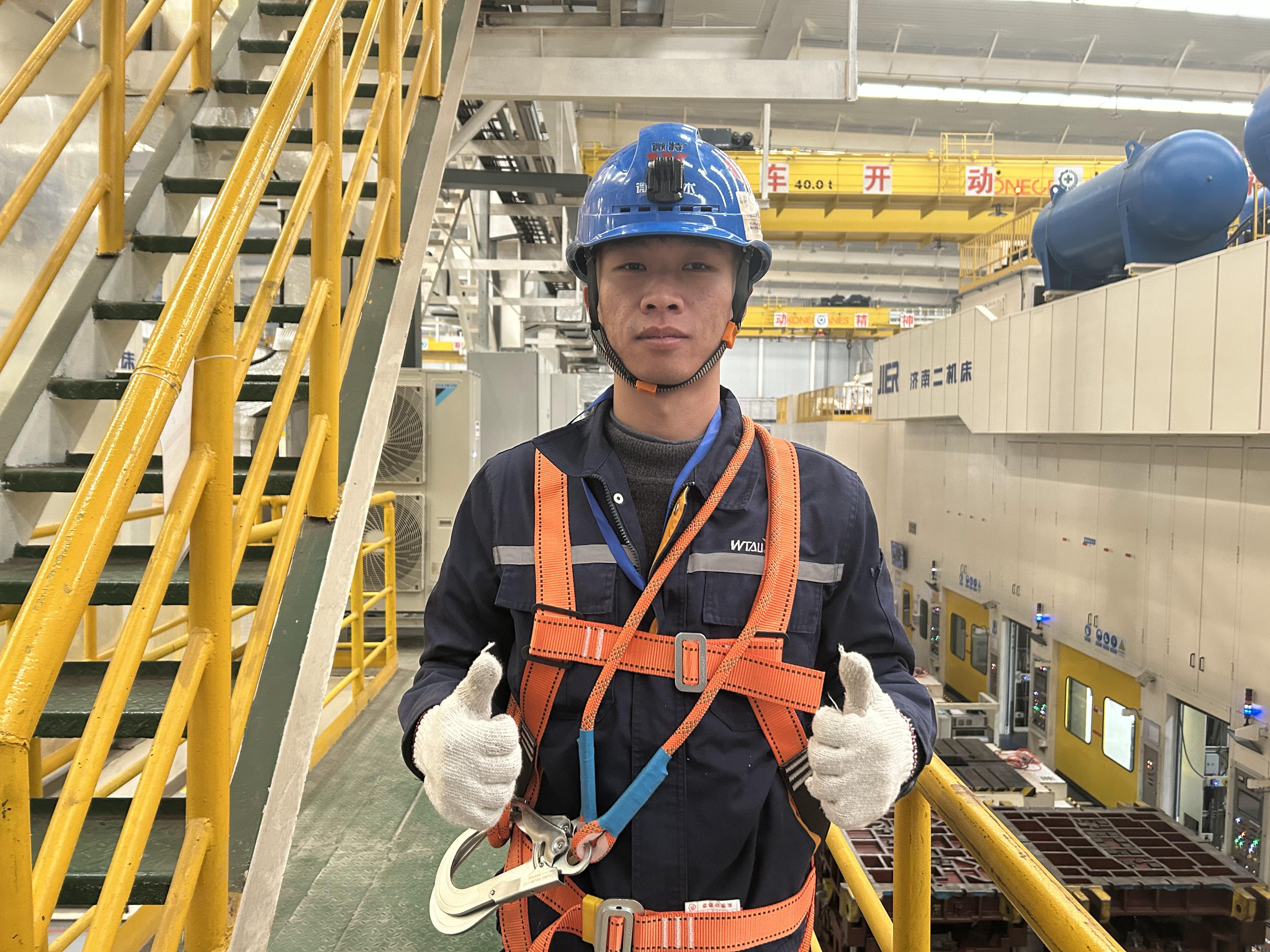 微特故事 | 技術(shù)小白三年如何逆襲為老師傅？